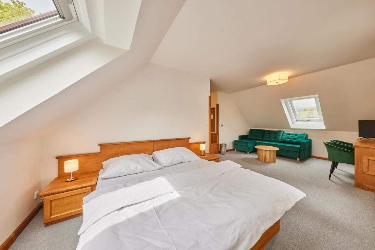 Hotel Auri Rudnik Luaran gambar
