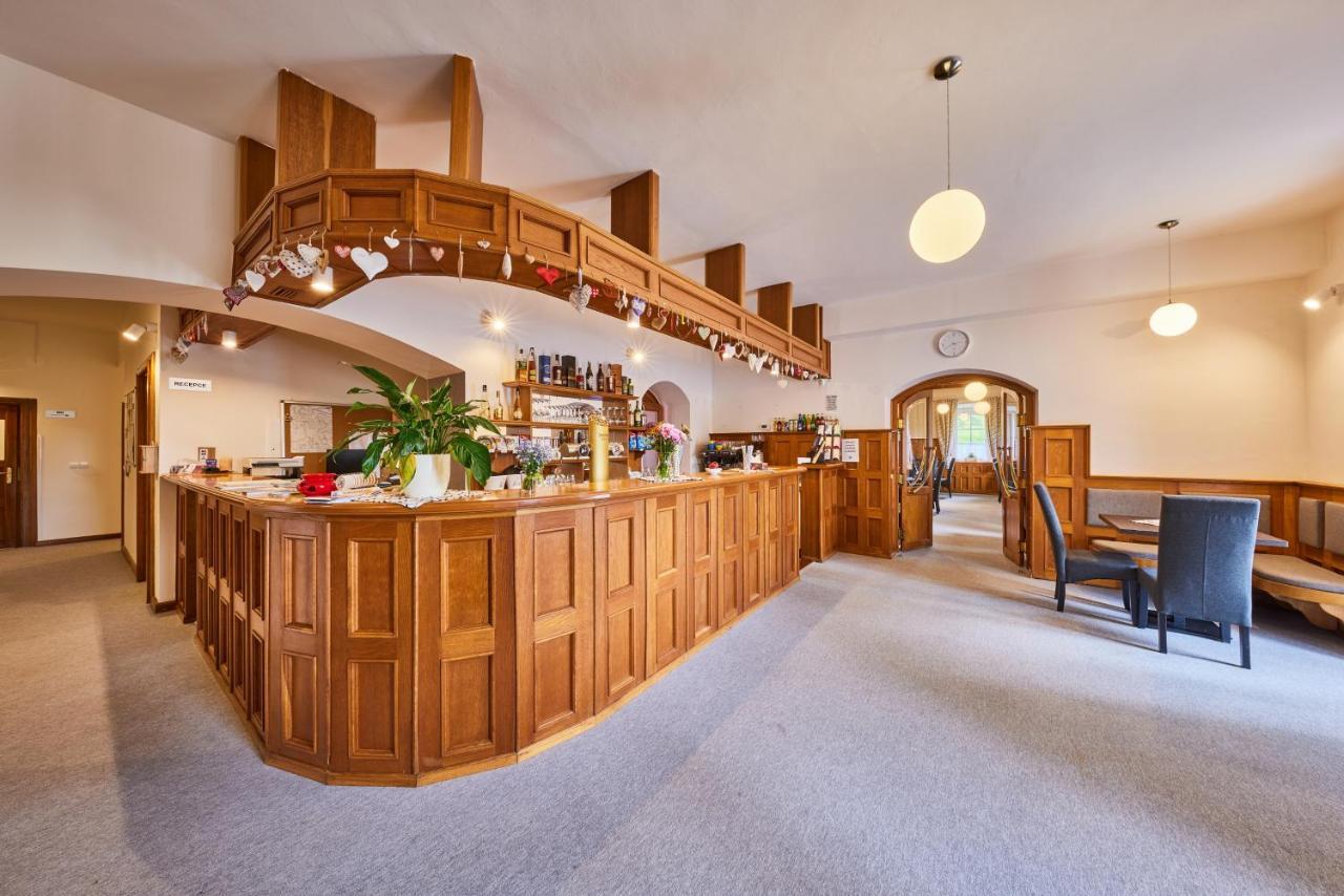 Hotel Auri Rudnik Luaran gambar
